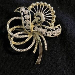 Estate Germany Silver Floral Ribbon Filigree Brooch